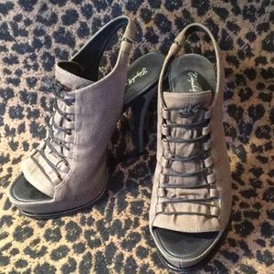 Elizabeth and James Khaki sling back heels